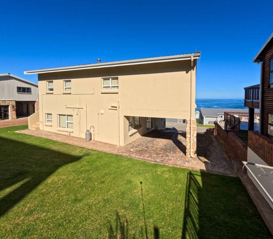 5 Bedroom Property for Sale in Jongensfontein Western Cape